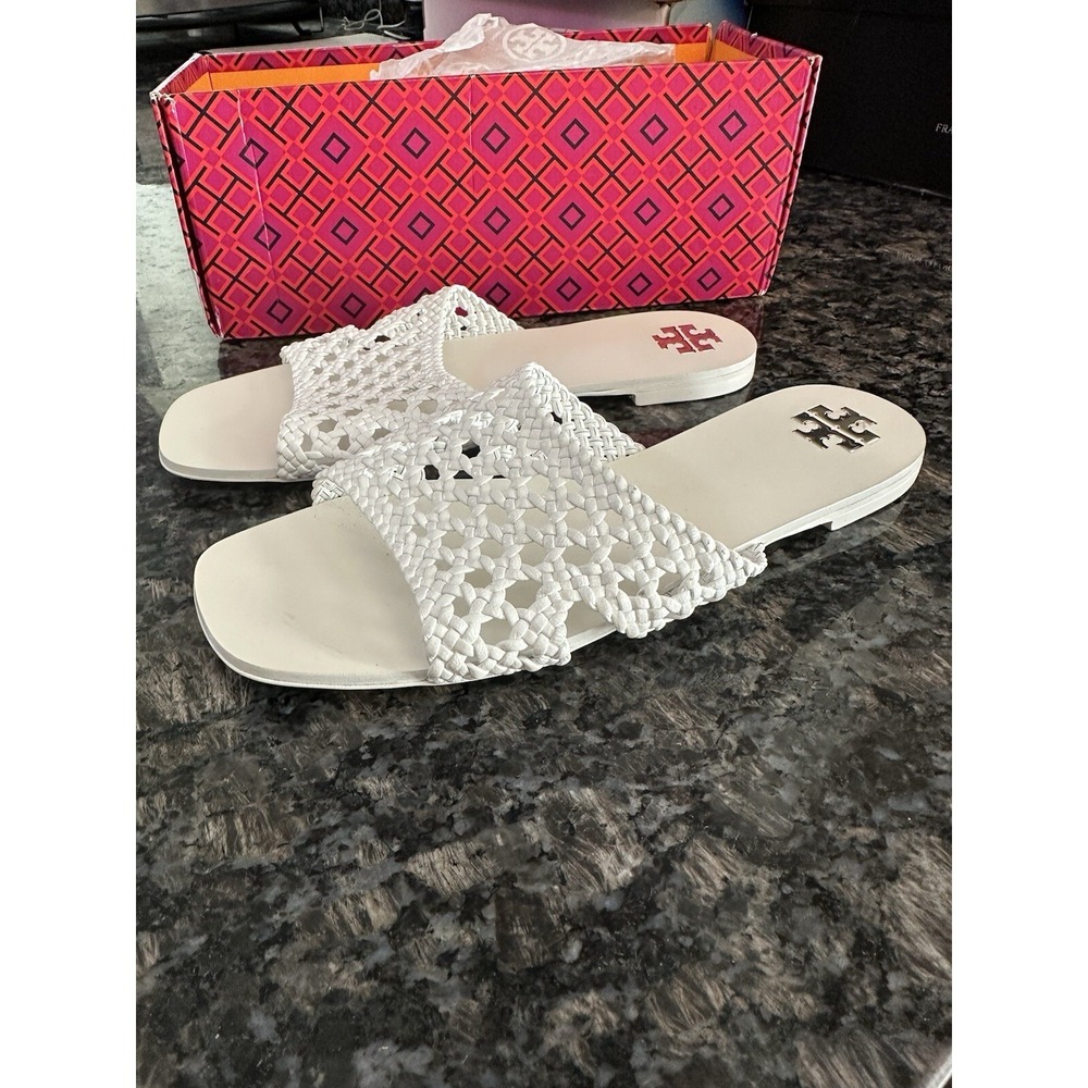 TORY BURCH WOVEN CALF LEATHER FLAT SLIDES IN PURITY SIZE 6. New